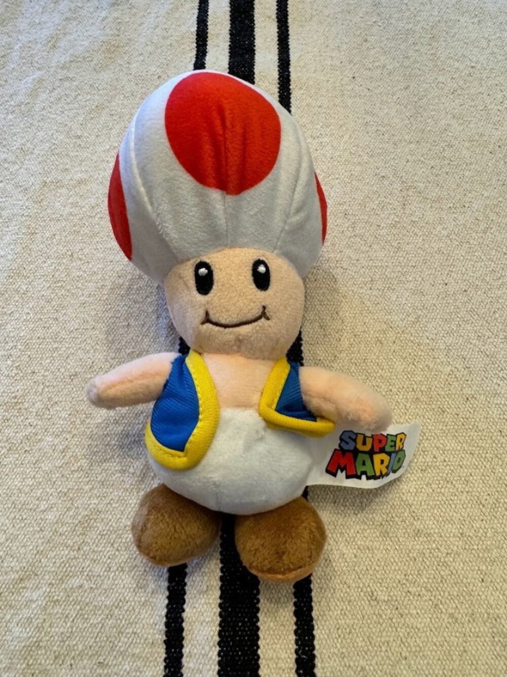 2021 Nintendo Super Mario 7 Inch Red Toad Plush Toy